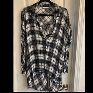 Blk/white flannel blouse